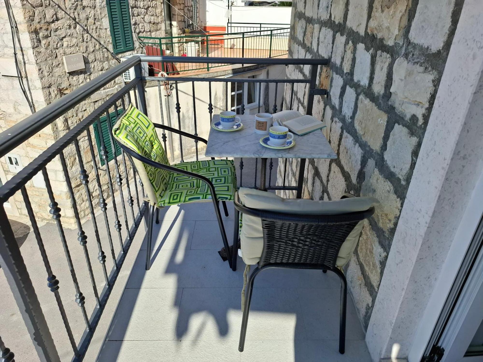 Apartment Kastilac Kastela Bagian luar foto