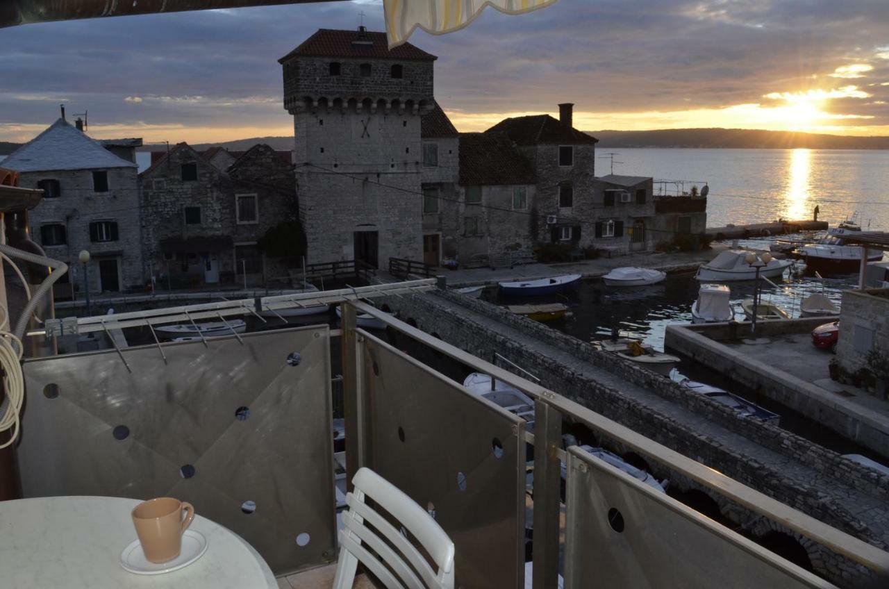 Apartment Kastilac Kastela Bagian luar foto