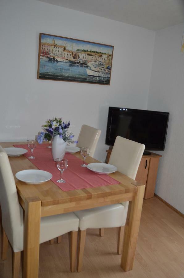Apartment Kastilac Kastela Bagian luar foto